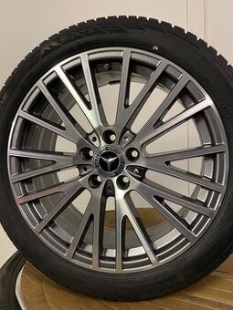 Original Mercedes A CLA W177 C118 225/45/18 90-100%