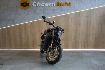 Yamaha XSR 900