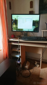 Stolni PC i5 4590 12GB RAM