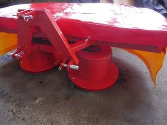 prodám sekačku k malotraktoru nebo traktoru, je přední