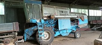 Kombajn Fortschritt E512