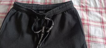 Dámské tepláky 40