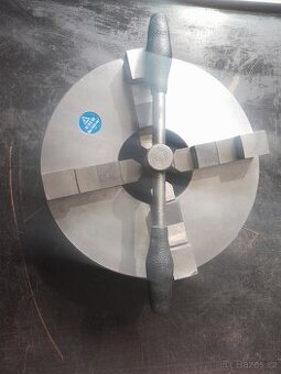 Sklíčidlo TOS 315/4 klička náhradní čelisti