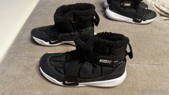 Zimní boty Nike