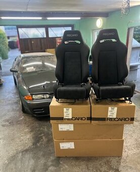 Poptávám sportovní sedačky