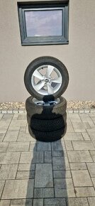 Škoda Fabia 4,IV alu kola 185/65 R15 zimní pneu FH1