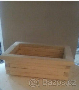 Prodám květináče z masivu,různé rozměry.