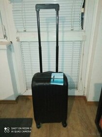 Kufr cestovní příruční - 1