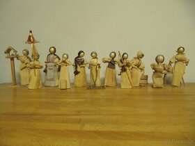 figurky- dívky z kukuřičného šustí