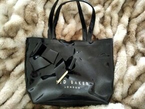 Ted Baker London Kabelka