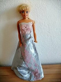 Šaty pro Barbie 19 - 1