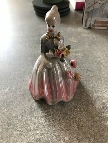 Porcelánová soška panenka (zvoneček)