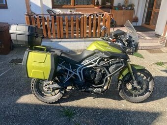 Triumph Tiger 800
