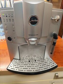 Prodám automatický kávovar Jura E55 impressa