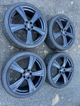 Letní sada 5x112 r21 245/35/21 Hankook