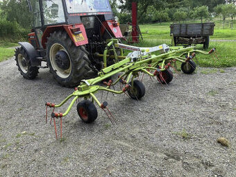 obraceč Claas Volto 550