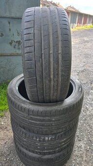 Prodám 4x zánovní letní sadu Continental 285/40 R22 XL