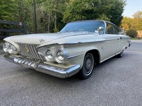 Plymouth sport fury 1961 americký křižník ,,rezervace,,