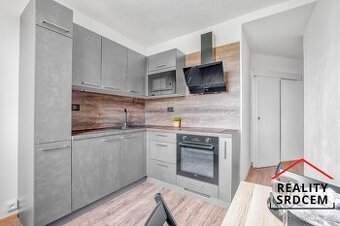 Pronájem bytu v os. vlast. o velikosti 2+1/50 m2 na ul. Závo