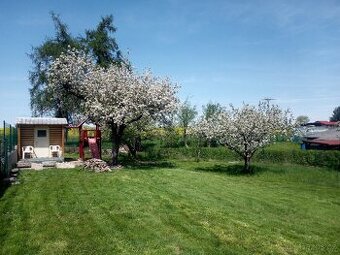 Stavební pozemek Plužná u Mladé Boleslavi s projektem RD