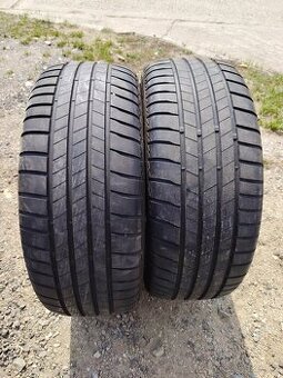 2ks letních pneu Bridgestone 215/55 R17
