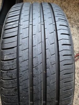 Letní pmeumatiky Falken 215/45 R18 93W