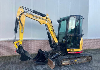 rok 2o16 minibagr špičkový stav Yanmar VIO33