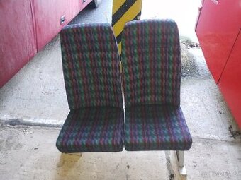 Prodam sedačky z autobusu karosa 954