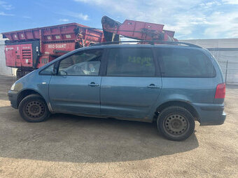 VW Sharan č. 24221