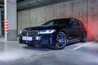 BMW 530d xDrive Touring Facelift M paket 2022, ťažné, DPH - 1
