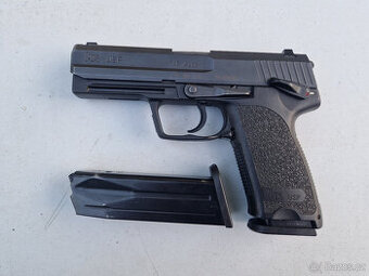 H&K USP ,45   HECKLER a KOCH SLEVA