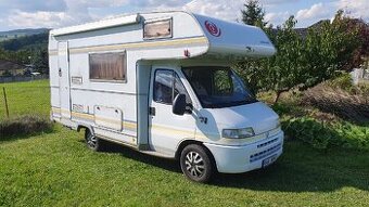 Obytné auto Eura Mobil 590 LSS, 6 míst