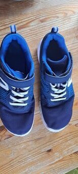 Tenisky, sálovky vel 37