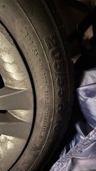 zimni gumy 205x55 r16