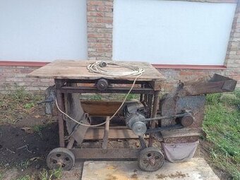 Prodám cilkulárku se šroťákem