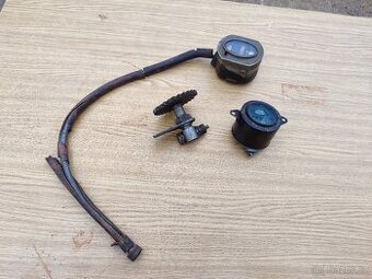 Válečkový tachometr