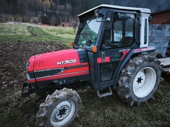 Japonsky malotraktor