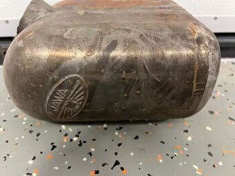 Nádrž Jawa 550, 555,pařez