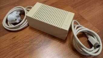 Napájecí zdroj (Amiga 500, 600, 1200)