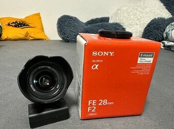 Sony FE 28 mm f/2,0