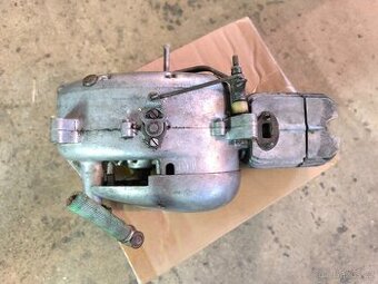 Jawa 50 pionýr - motor