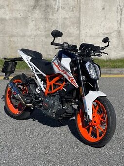KTM duke 390