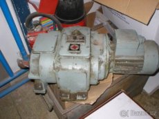 Variátor s elektromotorem