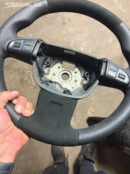 Nové renovovany volant Škoda