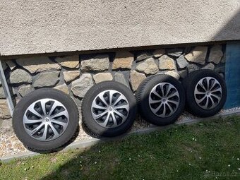 Plechová kola R16 s pneu