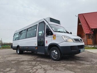 Iveco Daily 50C17 r.v. 2011 23 miest klimatizacia
