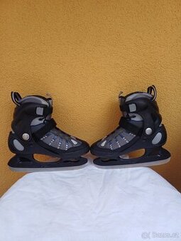 Brusle CRANE SPORTS Anatomic 3D Cuff Fibre Power