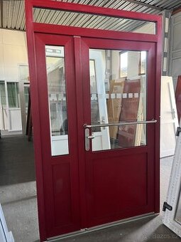 2KUSY DVOUKŘÍDLÉ VCHODOVÉ PLASTOVÉ DVEŘE 147x238-PLZEŇ