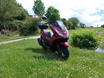 Honda Pcx 125, r. 2022
