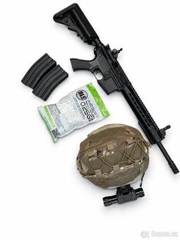Airsoftová puška M4 včetně vybavení